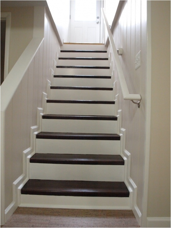 Best Finishing Basement Stairs Diy Photo 024