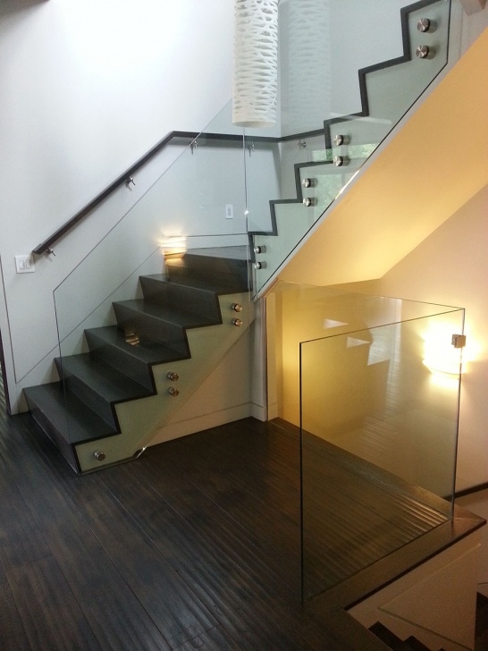 Creative Modern Glass Staircase Picture 481