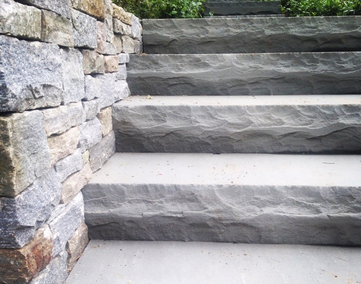 Creative Outdoor Stone Stairs Image 680