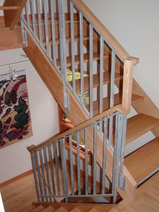 Gallery Of Wooden Stair Railings Indoor Photo 670