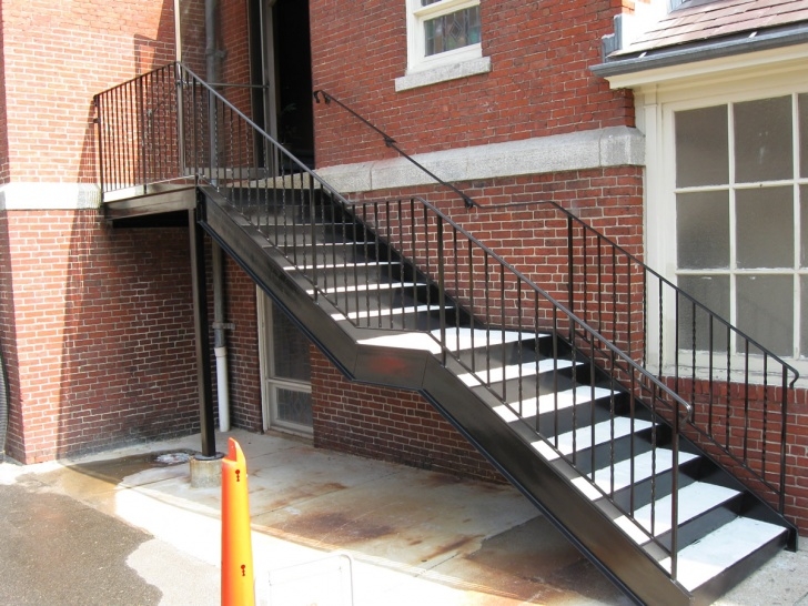 Good Metal Pan Concrete Stairs Image 883