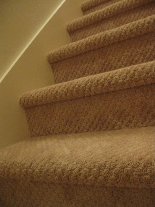 Berber Carpet For Stairs Stair Designs