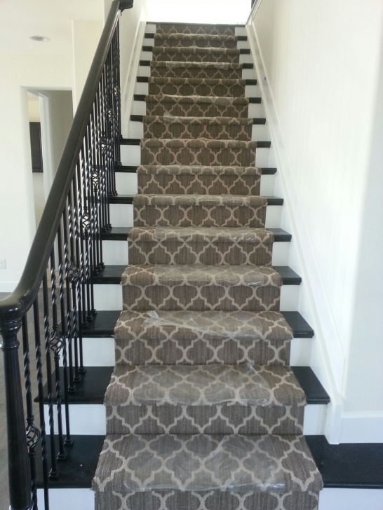 Outstanding Taza Carpet On Stairs Photo 018