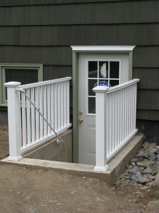 Outstanding Walkout Basement Steps Picture 197