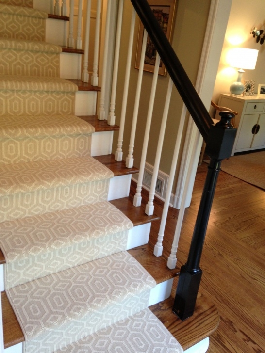 Stylish Carpet For Wooden Stairs Image 059