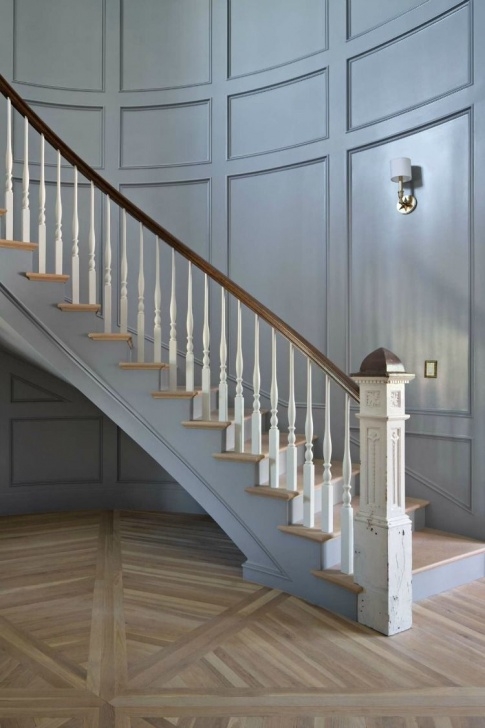 Stylish Staircase Down Design Image 033