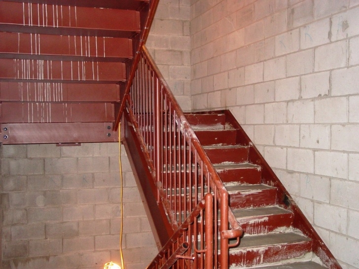 Super Cool Steel Pan Stair Picture 576