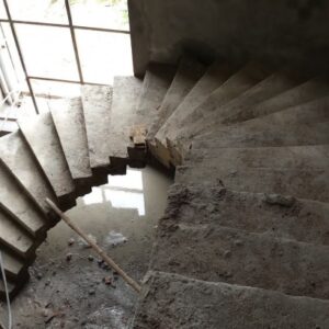 Half Round Stairs Design