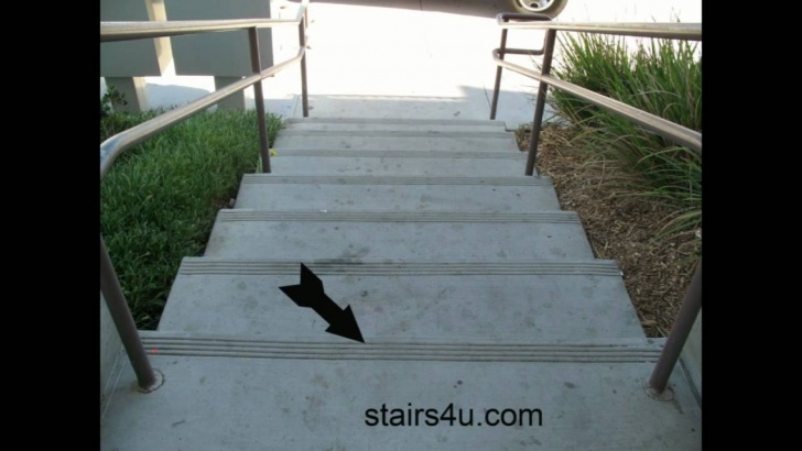 Top Outdoor Stair Nosing Picture 593